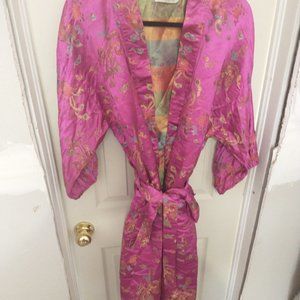 TANG YI satin robe